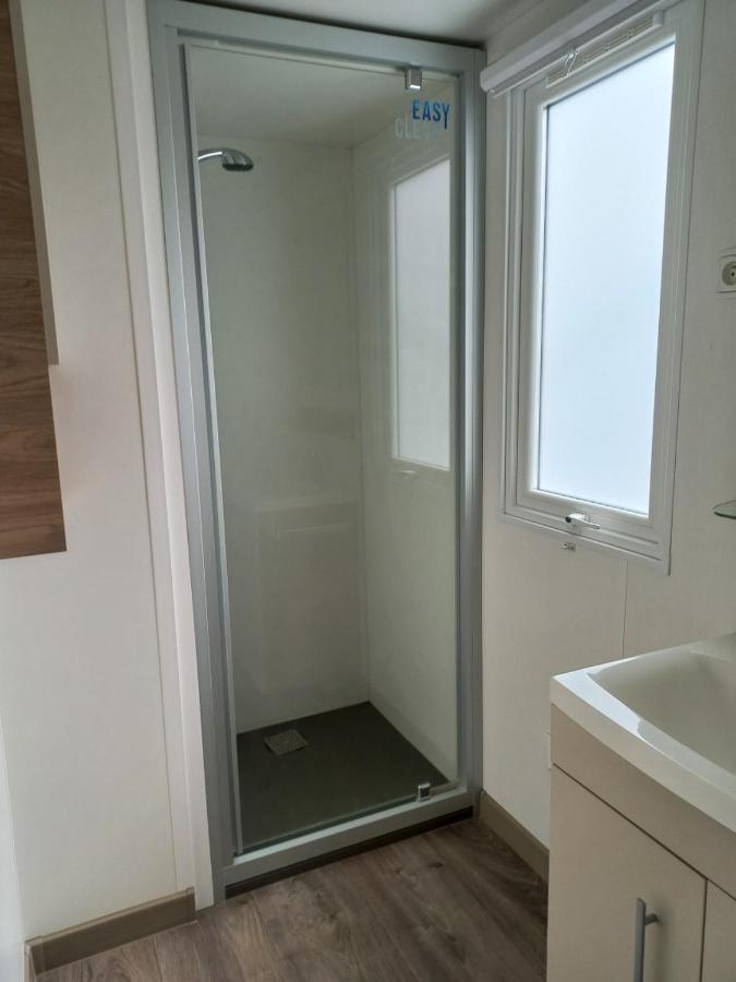 Mobil Home Valras Plage Les Sables Du Midi Exterior photo
